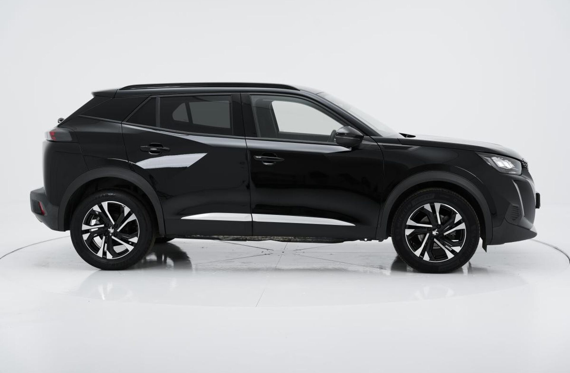 PEUGEOT 2008 1.5 BlueHDi Allure