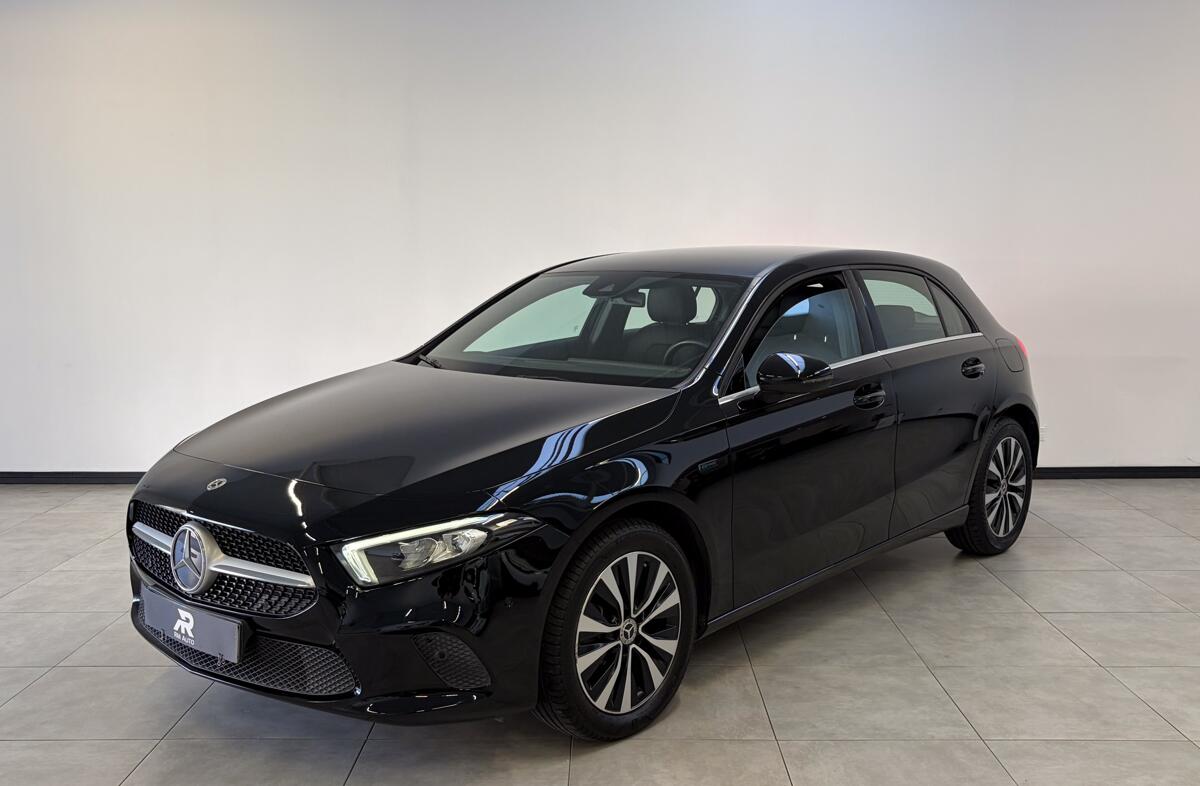 MERCEDES Classe A A 250 e Style Plus