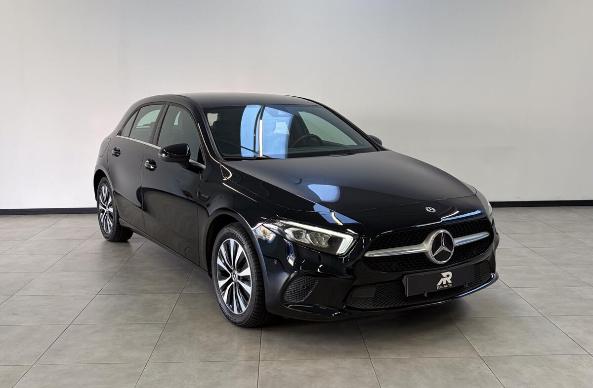 MERCEDES Classe A A 250 e Style Plus