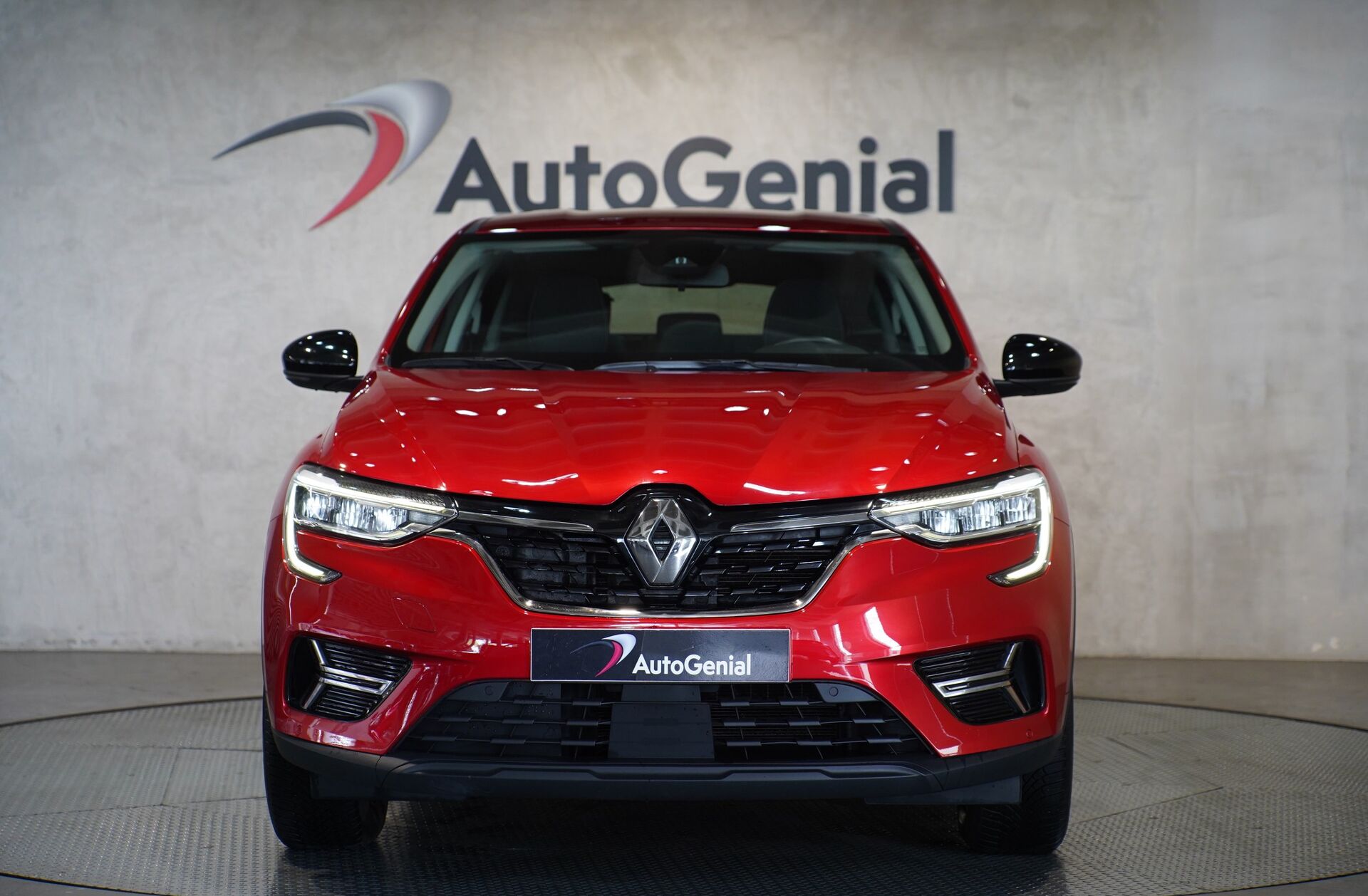 RENAULT Arkana 1.6 E-Tech Business