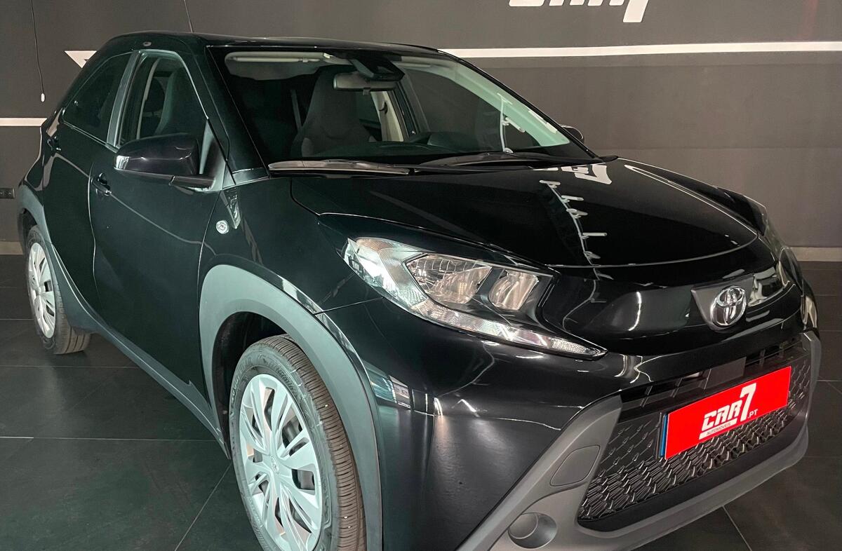 TOYOTA Aygo X 1.0 Envy