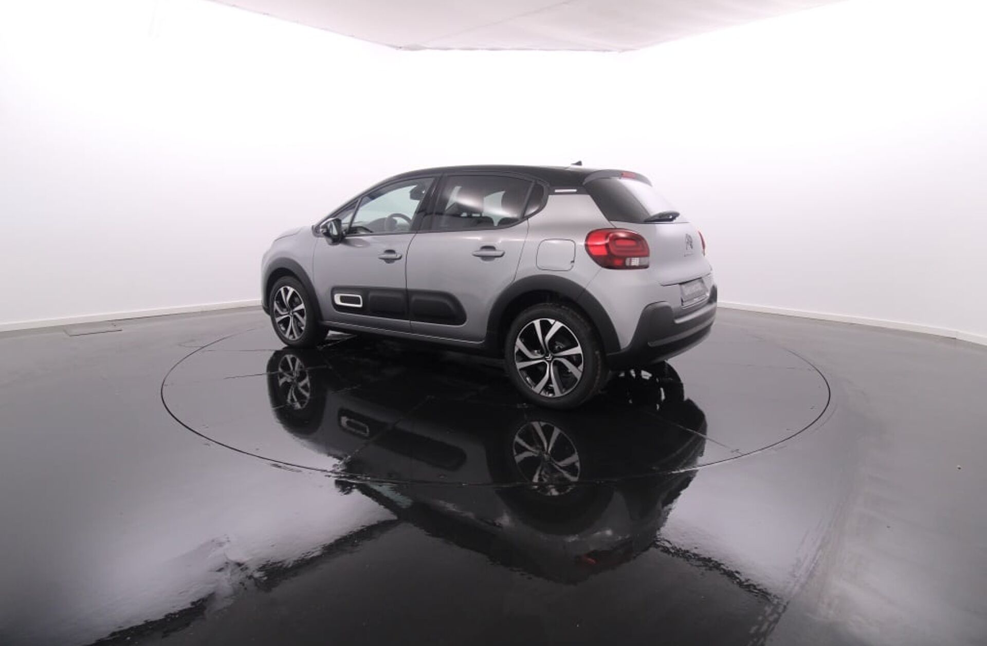 CITROEN C3 1.2 PureTech Shine EAT6