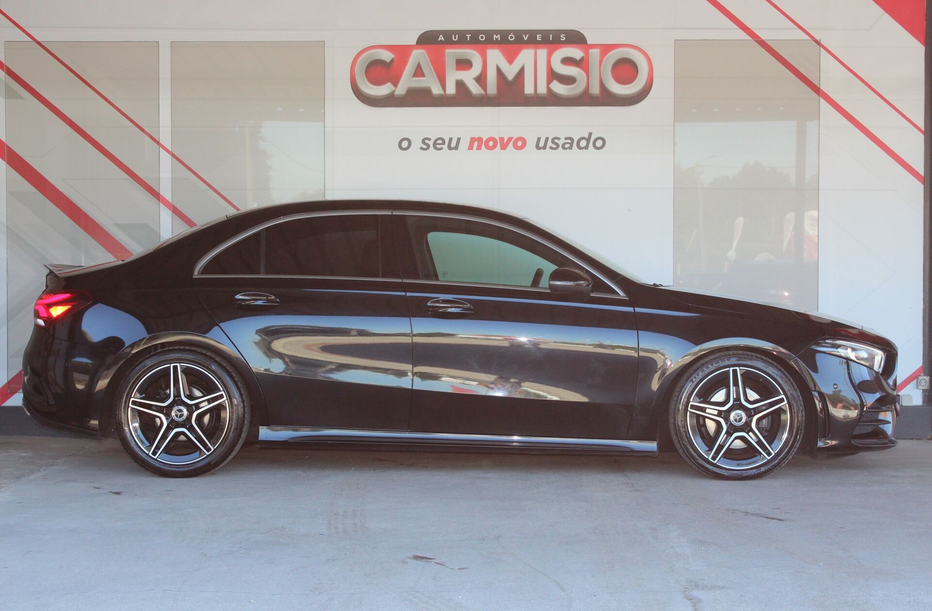 MERCEDES Classe A A 180 d AMG Line Aut.