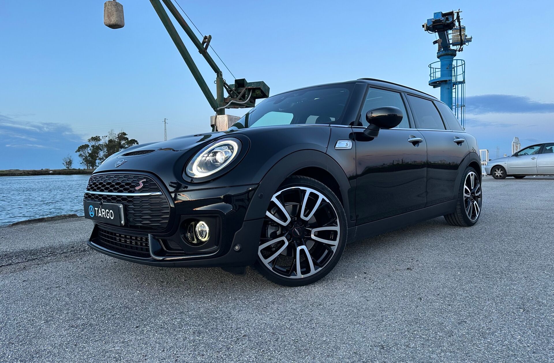 MINI Mini Cooper SD Auto Desportiva