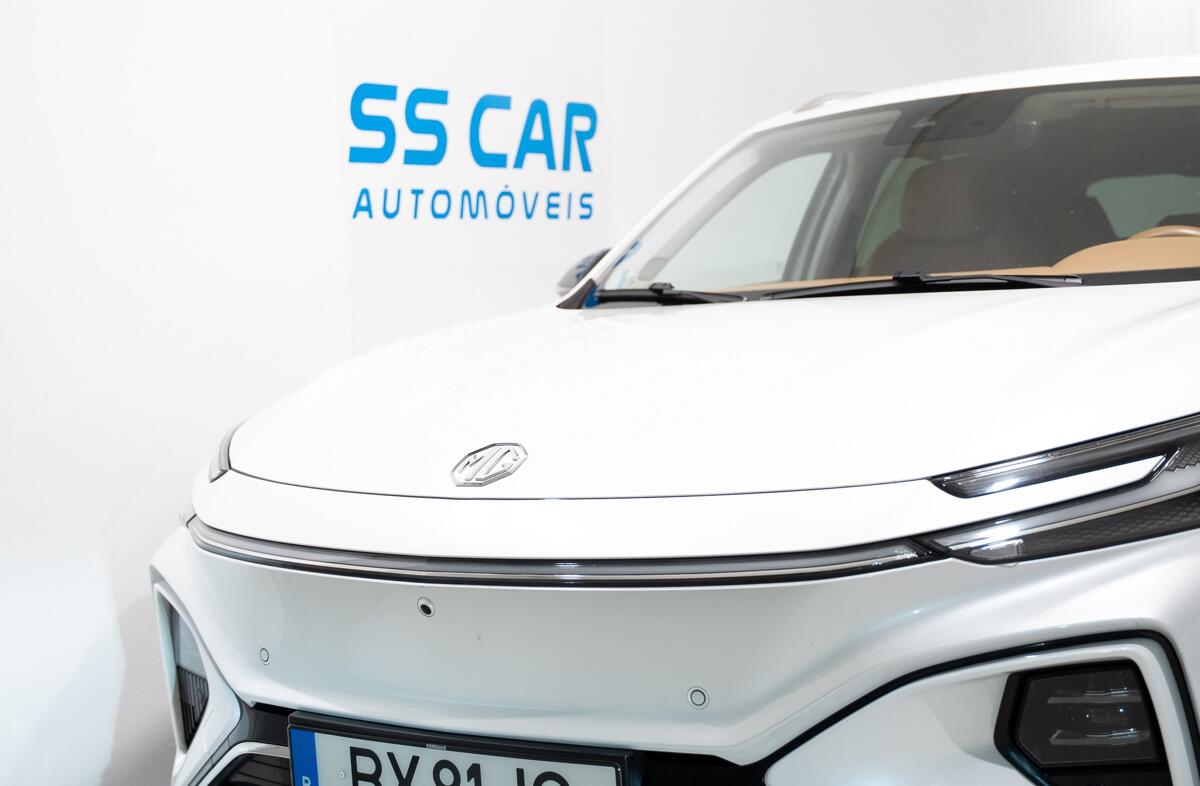 MG Marvel R 70 kWh AWD Performance