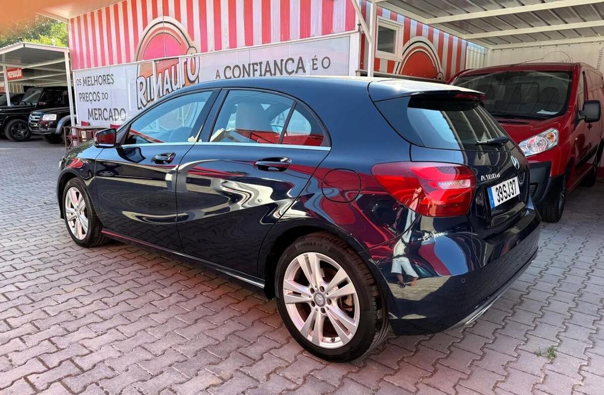 MERCEDES Classe A A 180 d