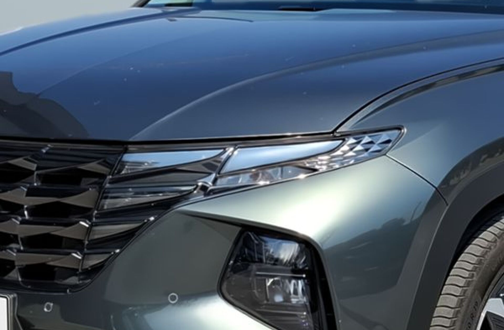 HYUNDAI Tucson 1.6 T-GDI HEV Vanguard