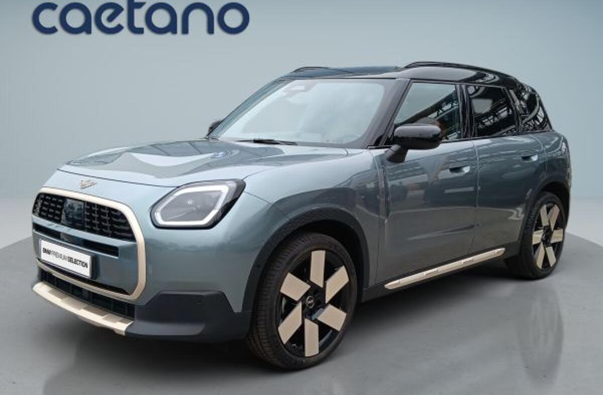 MINI Mini Countryman S Favoured M