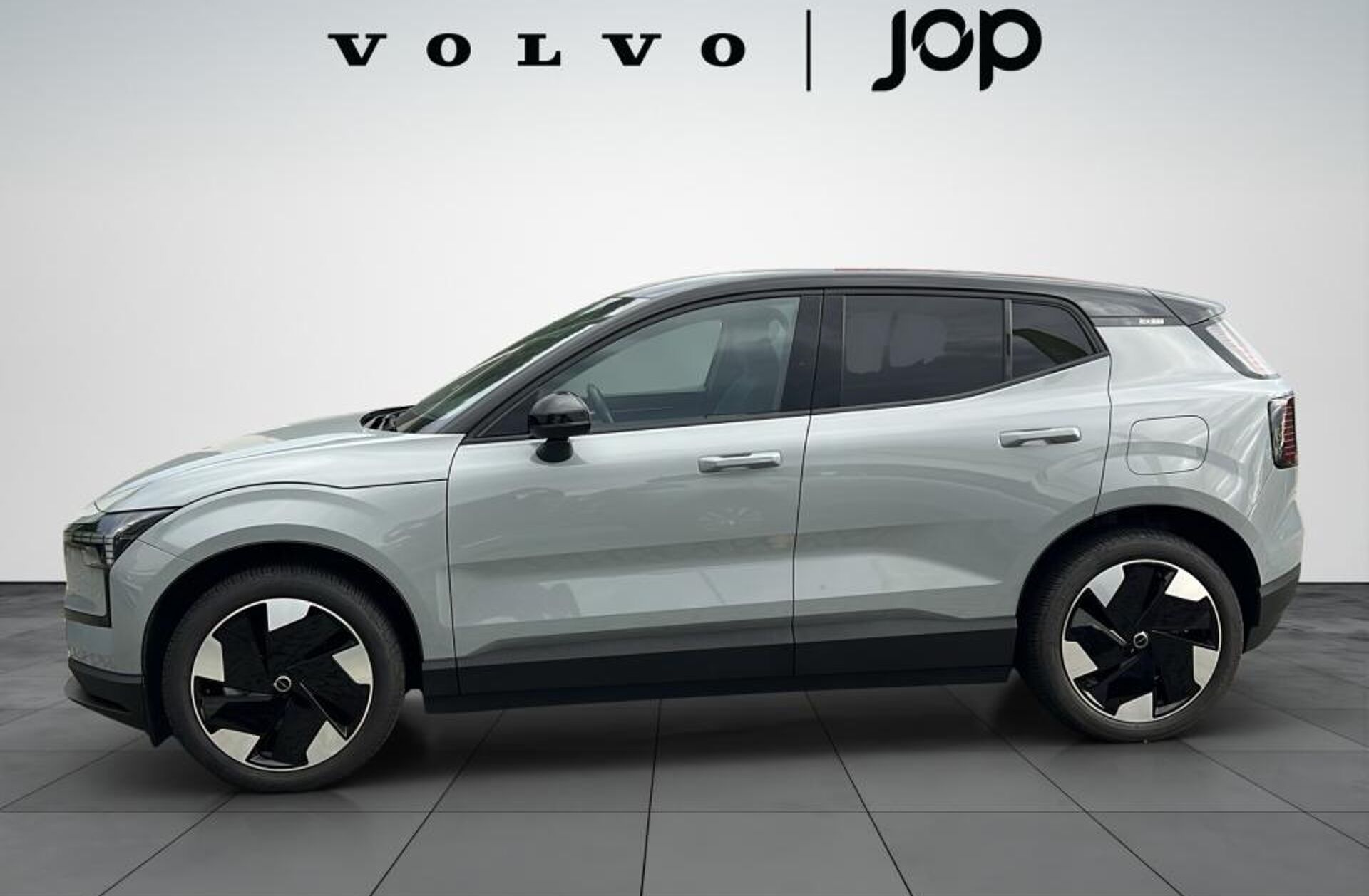 VOLVO EX30 69 kWh Single Motor Extended Range Plus