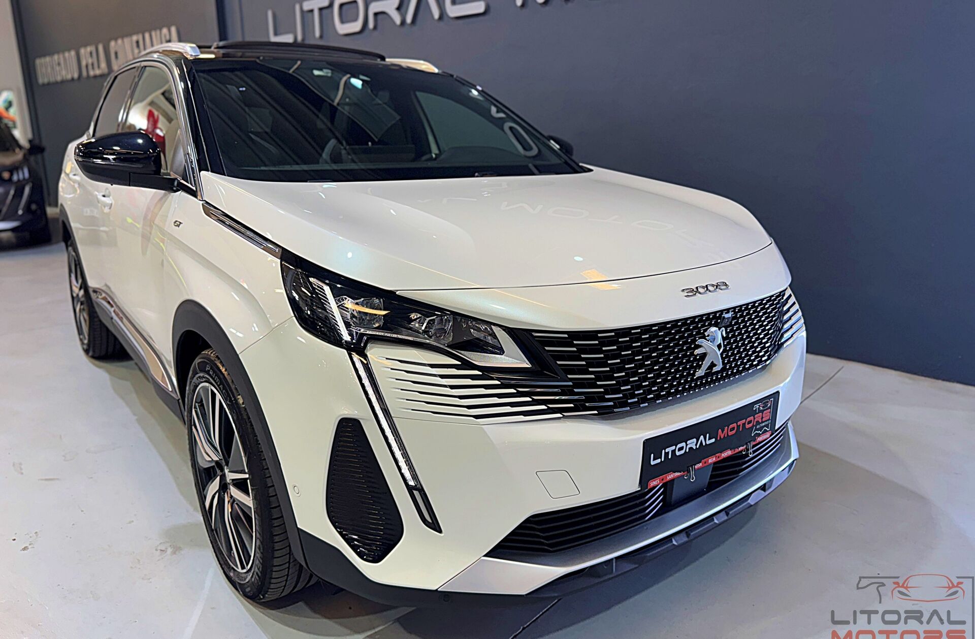 PEUGEOT 3008 1.2 PureTech GT EAT8