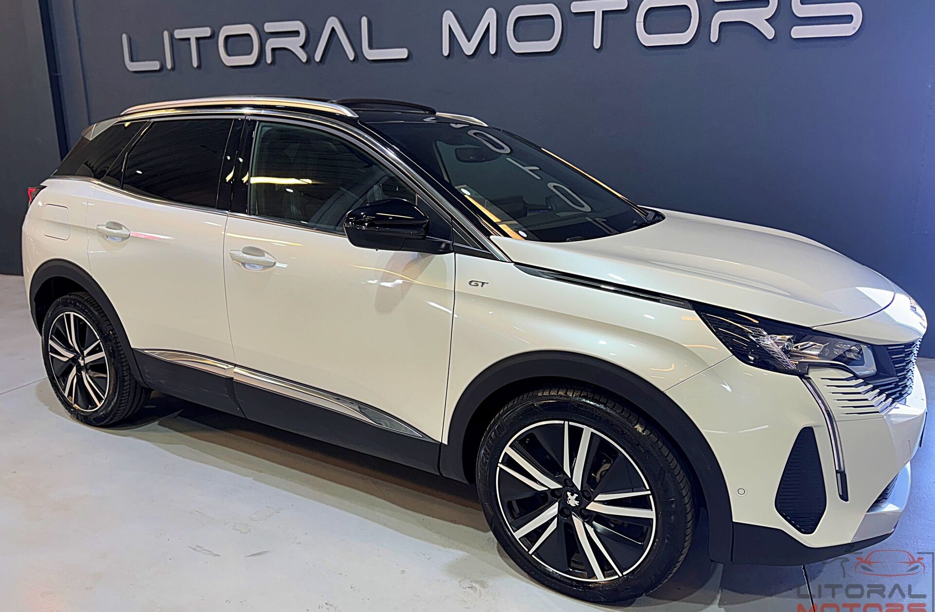 PEUGEOT 3008 1.2 PureTech GT EAT8