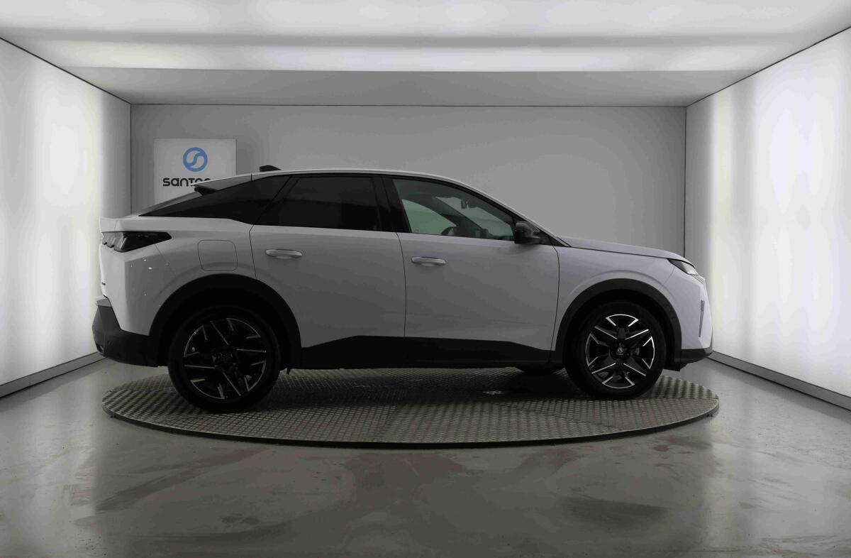 PEUGEOT 3008 1.2 Hybrid Allure e-DCS6