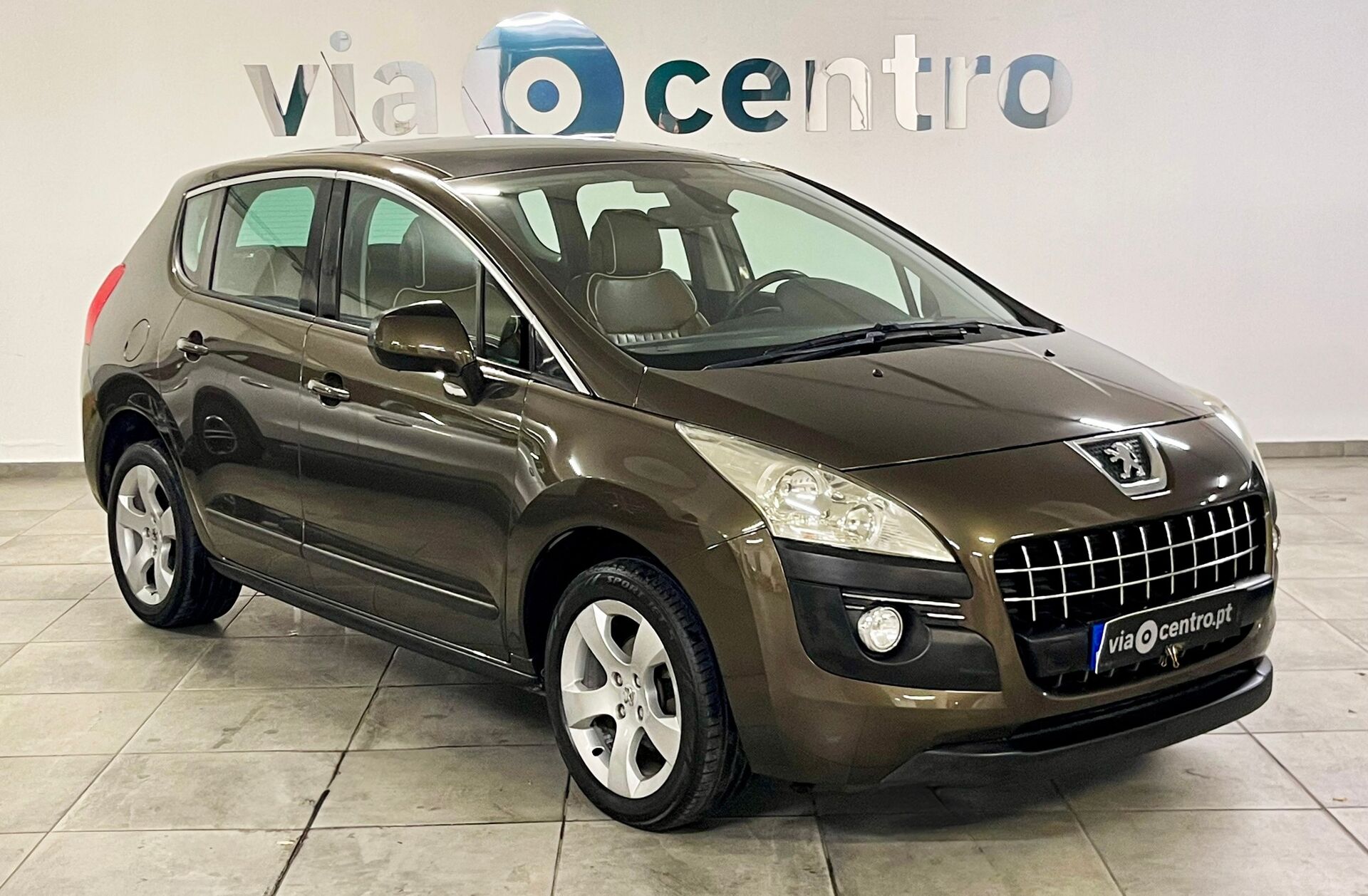 PEUGEOT 3008 1.6 HDi Allure
