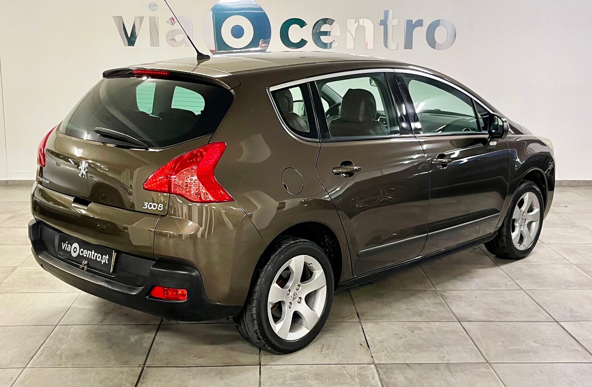 PEUGEOT 3008 1.6 HDi Allure