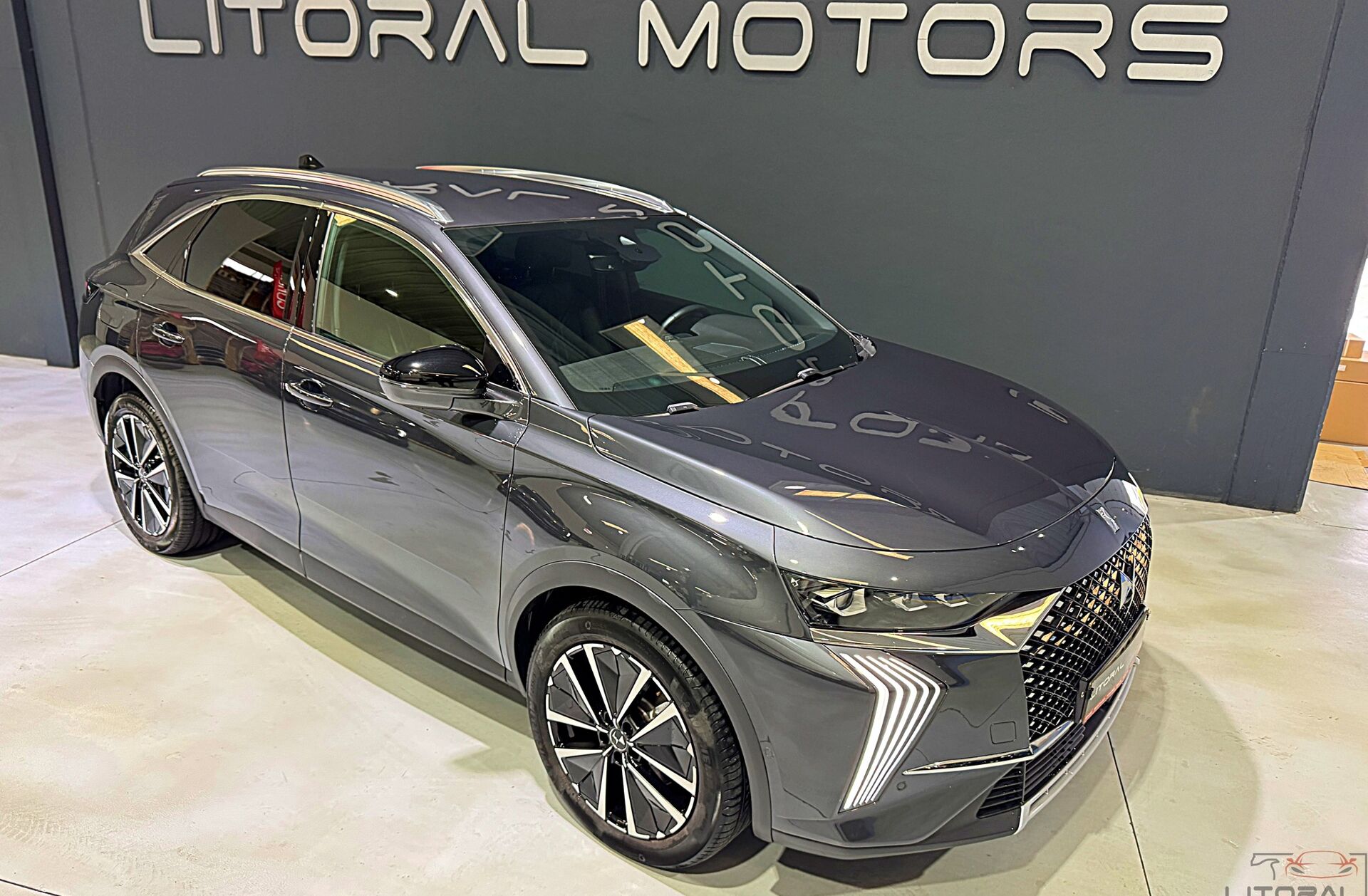 DS DS 7 E-Tense Rivoli EAT8