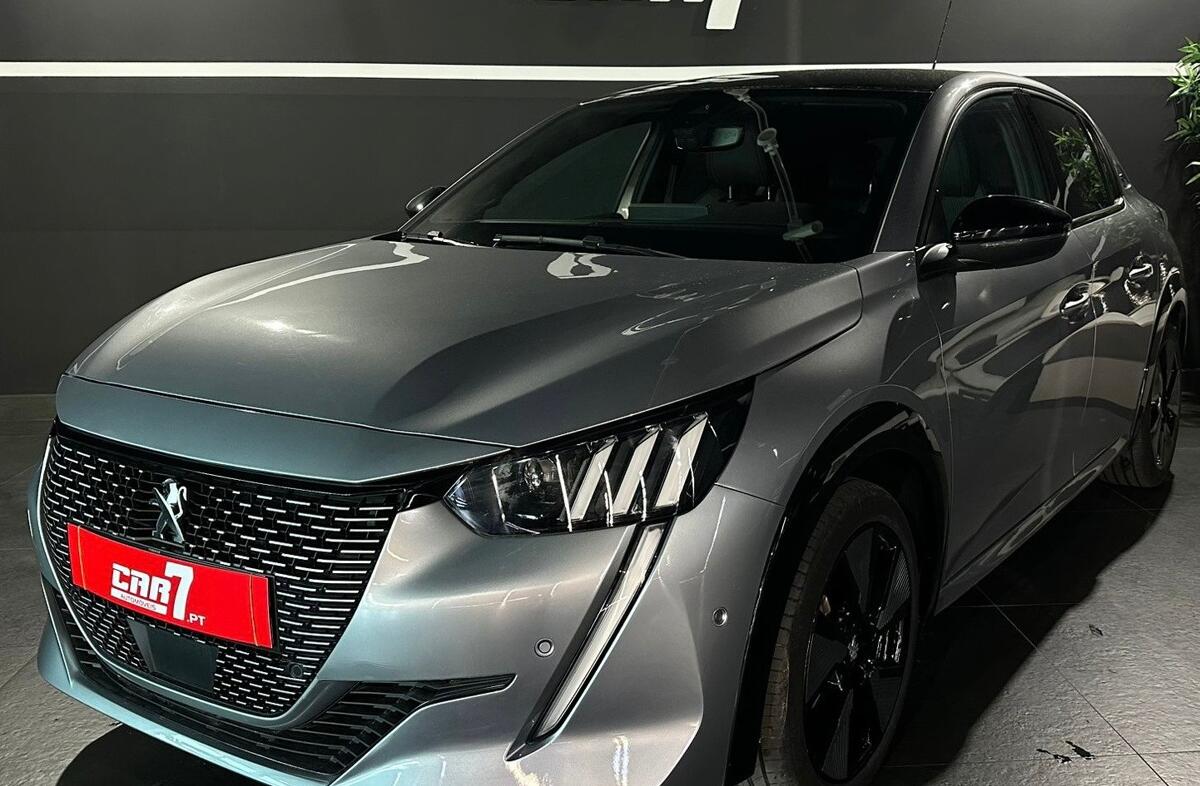 PEUGEOT 208 e- 50 kWh Active Pack