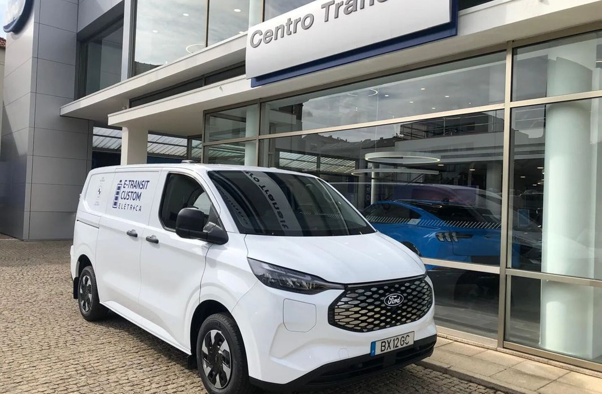 FORD Transit E- 320 L1 BEV 83 kWh Trend
