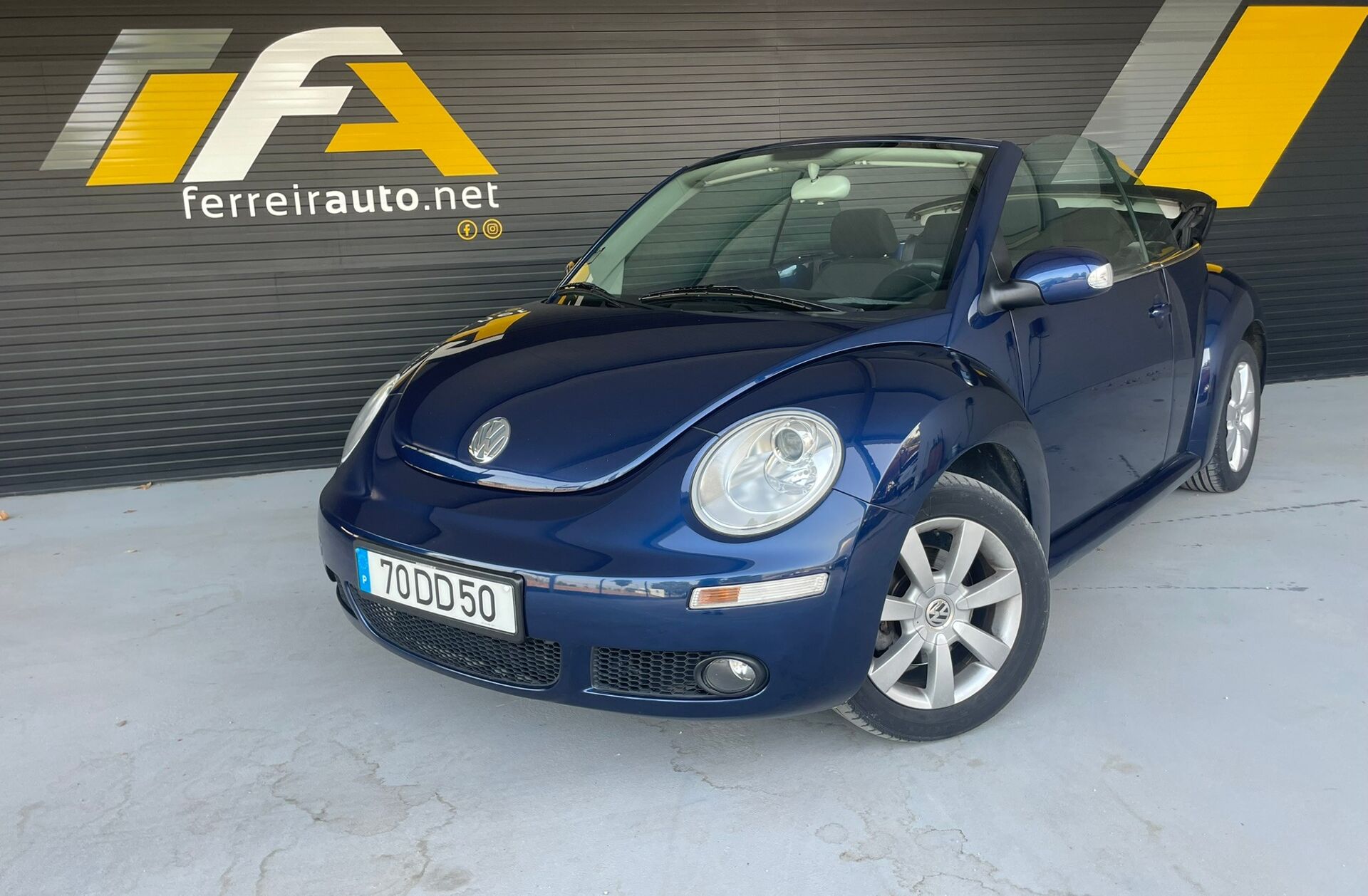 VOLKSWAGEN Beetle New  1.4 Top