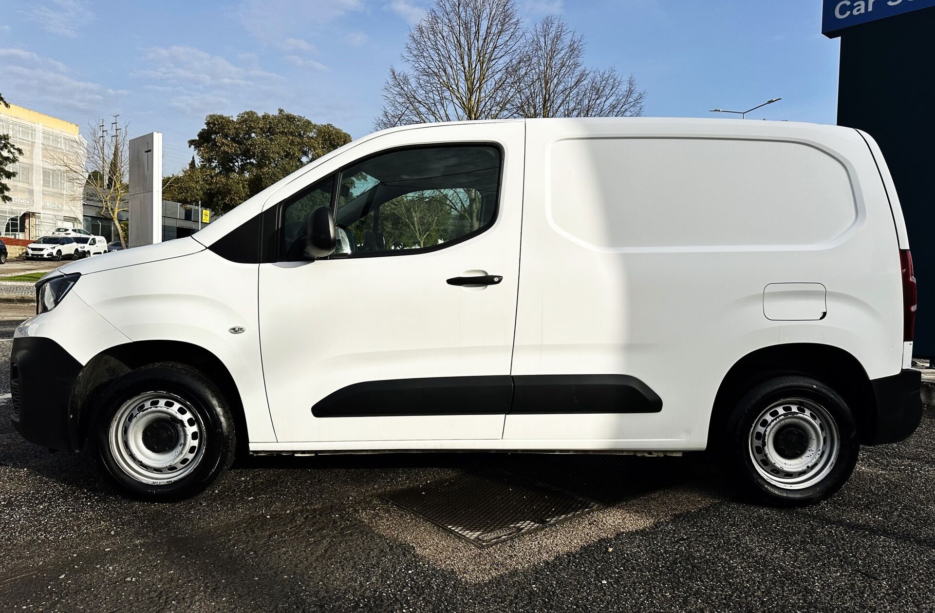 PEUGEOT Partner 1.5 BlueHDi Asphalt Standard