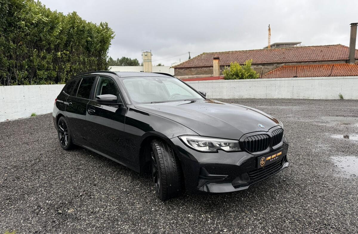 BMW Serie-3 318 d Touring Auto