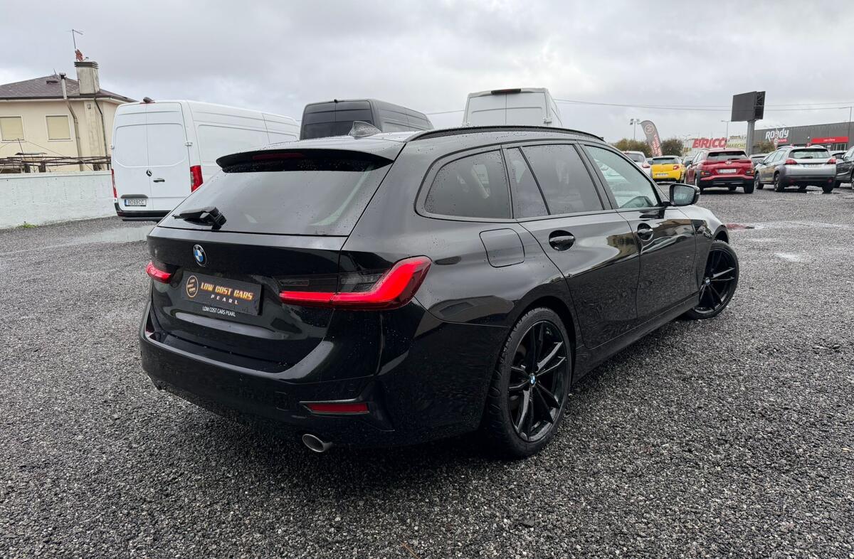 BMW Serie-3 318 d Touring Auto