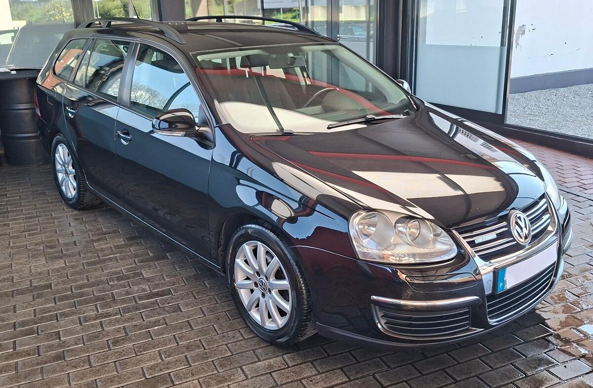 VOLKSWAGEN Golf 1.9 TDi BlueM. Confortline