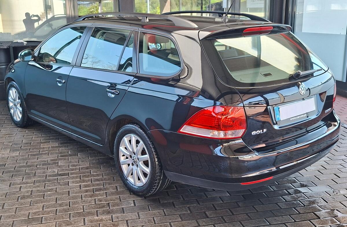 VOLKSWAGEN Golf 1.9 TDi BlueM. Confortline