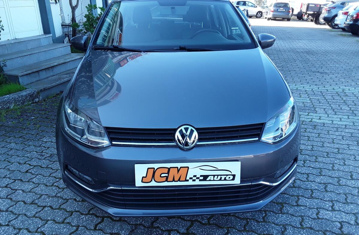 VOLKSWAGEN Polo 1.2 TSi Connect