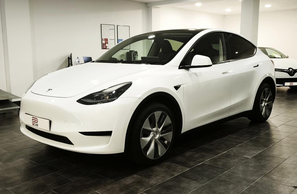 TESLA Model Y Tração Traseira
