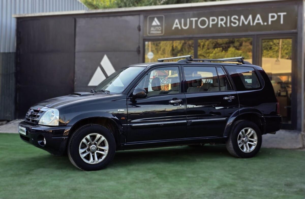 SUZUKI Grand Vitara XL-7 2.0 HDi