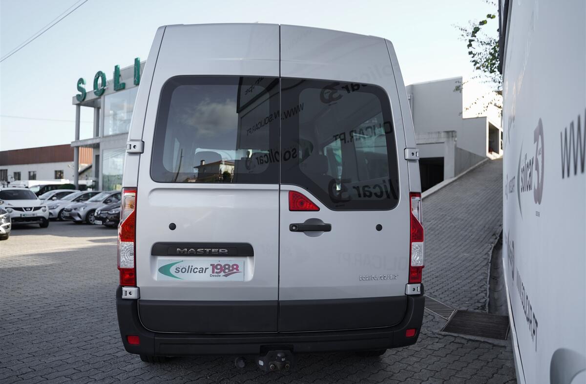 RENAULT Master 2.3 dCi L2H2 3.3T SS