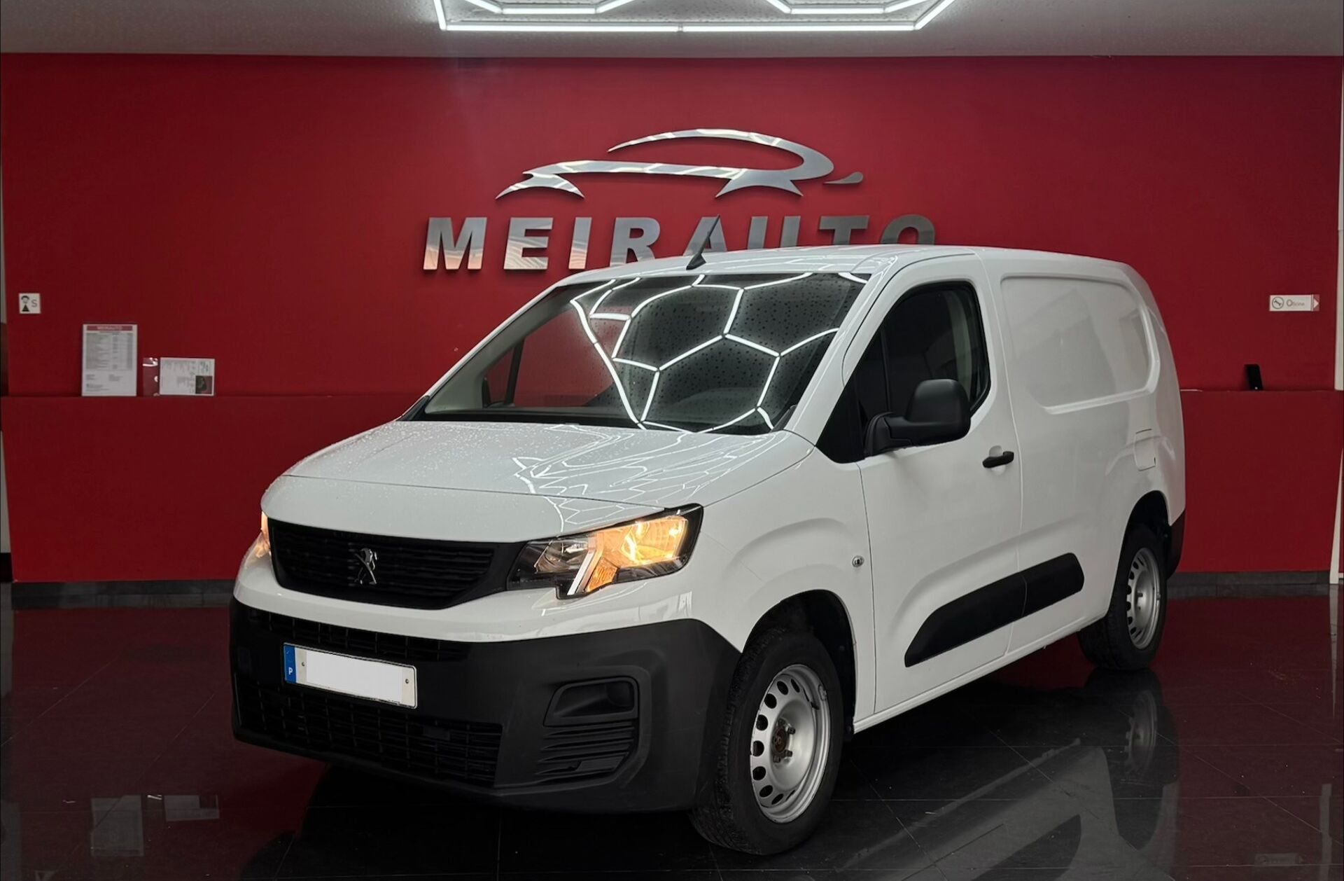 PEUGEOT Partner 1.5 BlueHDi Pro Longa