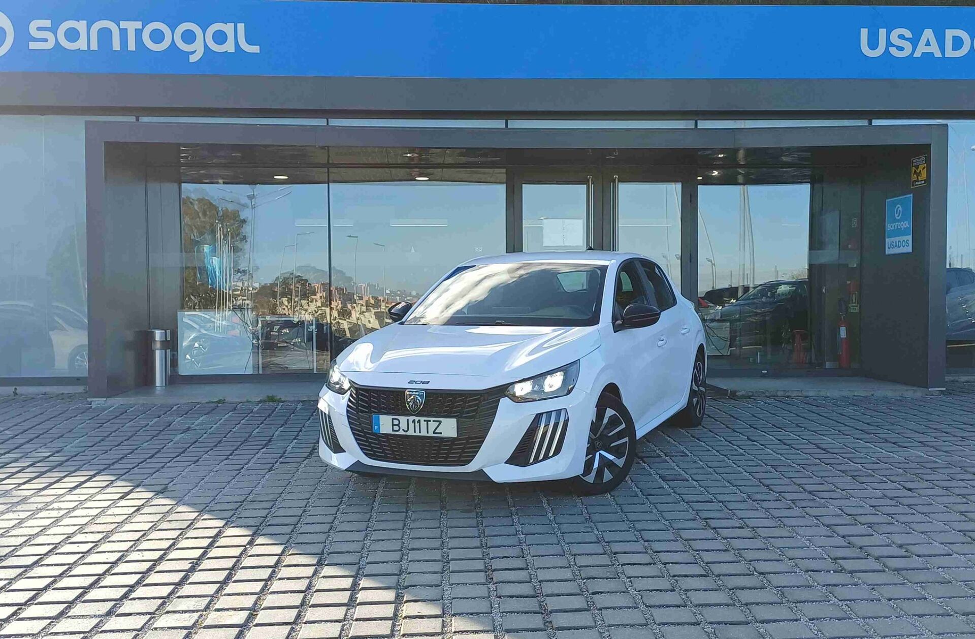 PEUGEOT 208 1.2 PureTech Active