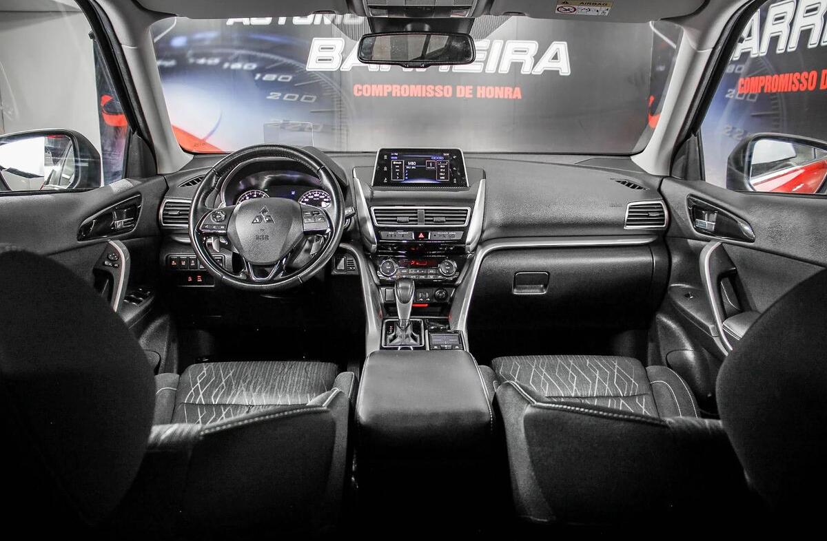 MITSUBISHI Eclipse Cross 1.5 MIVEC Instyle 4WD CVT