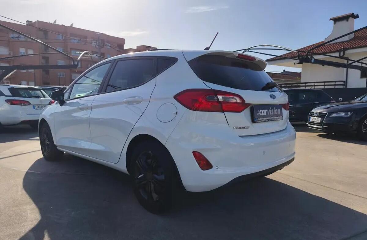 FORD Fiesta 1.1 Ti-VCT Connected