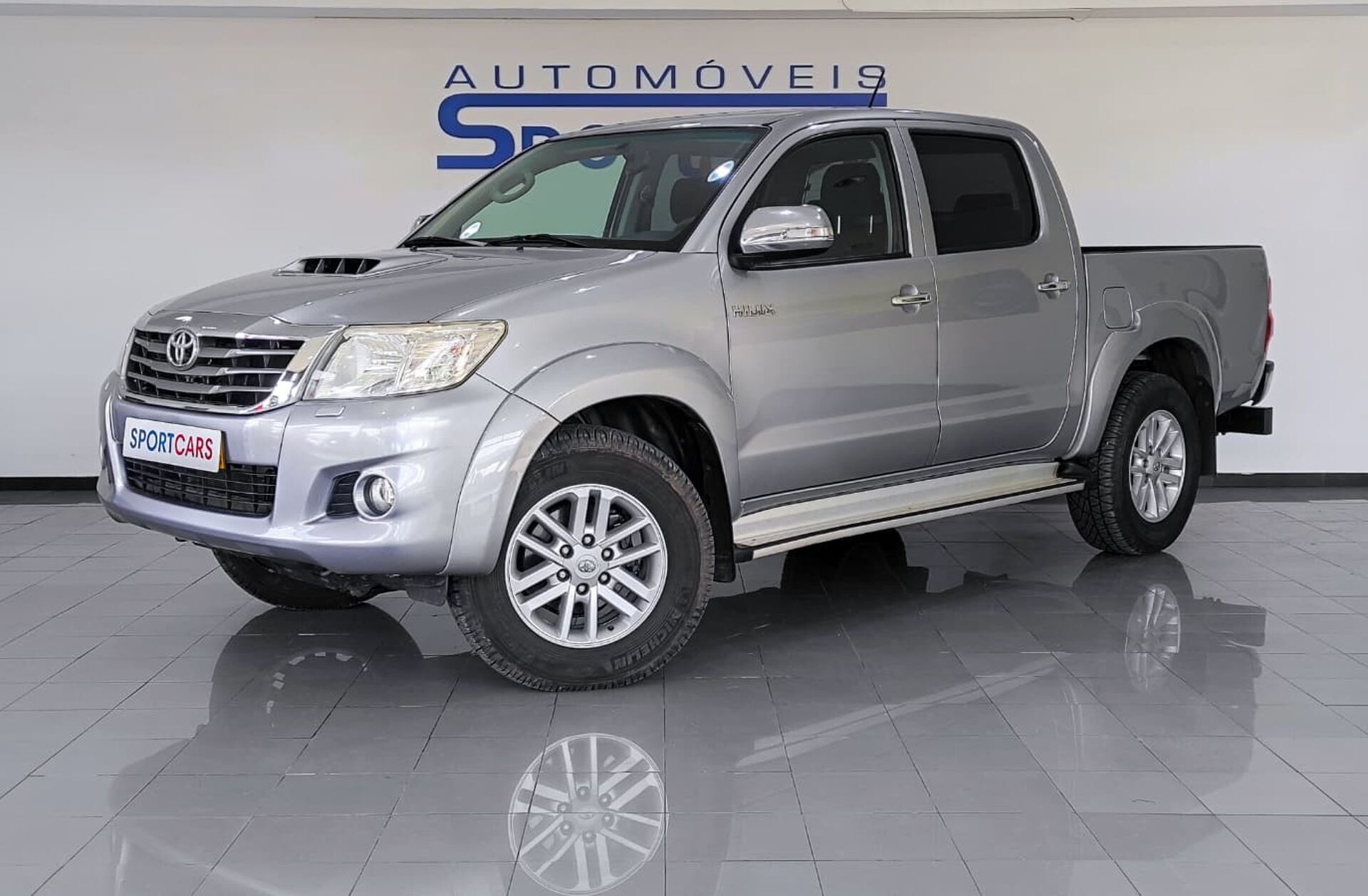 TOYOTA Hilux 2.5 D-4D 4WD CD PM