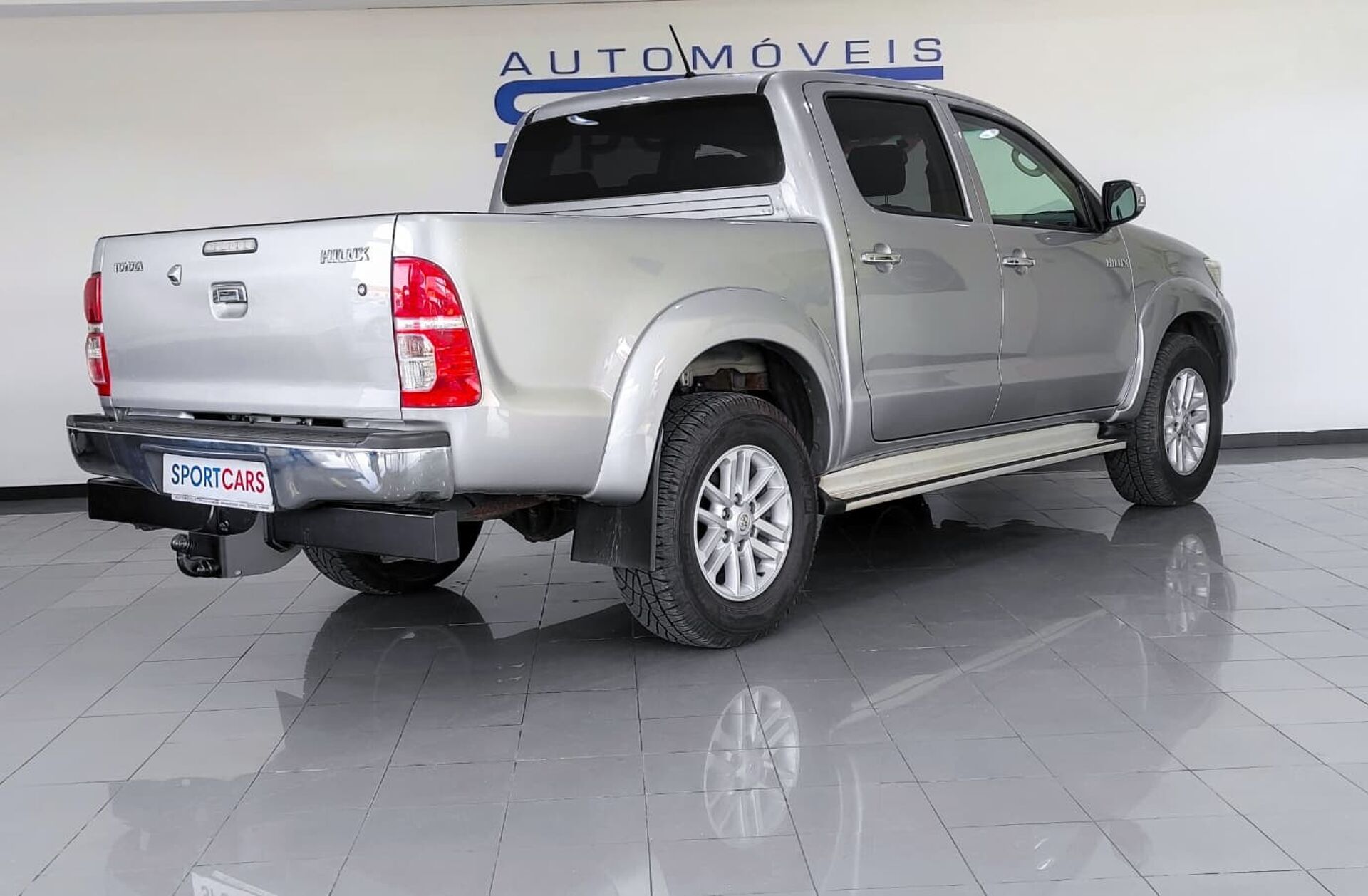 TOYOTA Hilux 2.5 D-4D 4WD CD PM