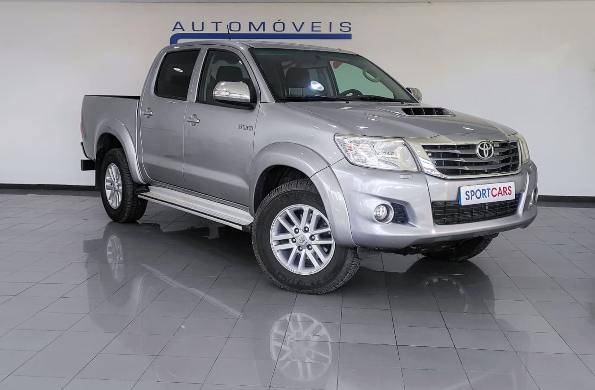 TOYOTA Hilux 2.5 D-4D 4WD CD PM
