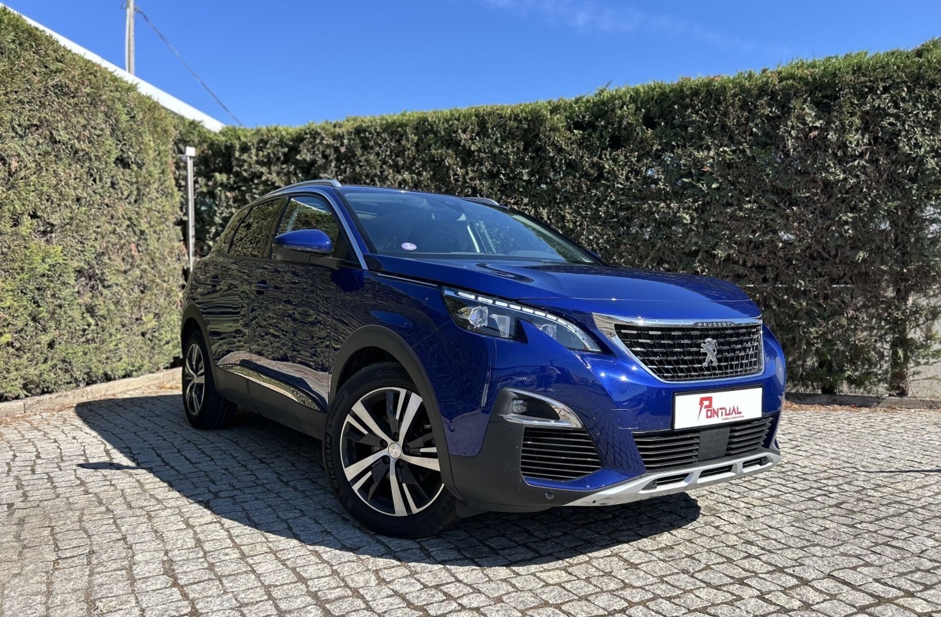 PEUGEOT 3008 1.2 PureTech Allure EAT8