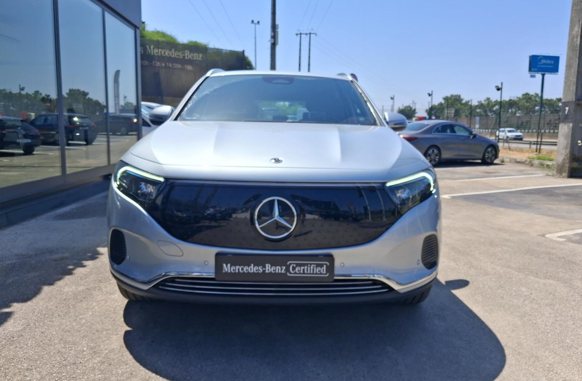 MERCEDES EQA 250+ Edition