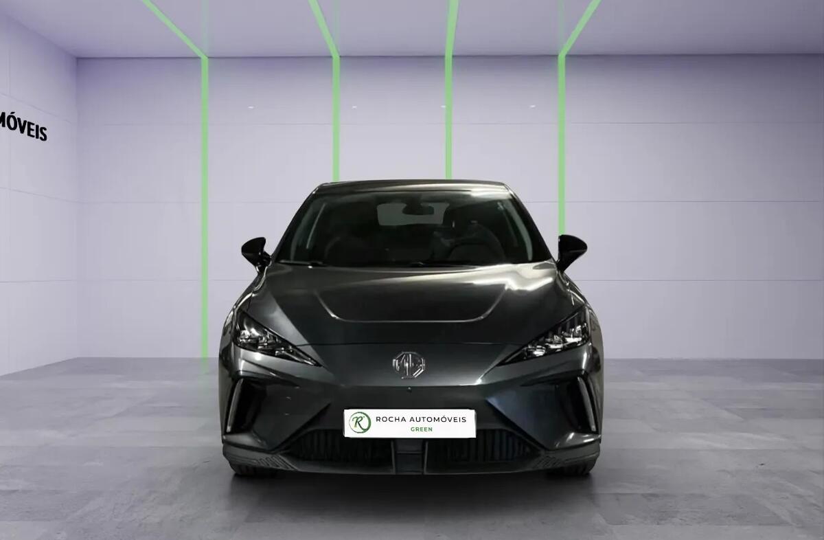 MG MG4 64 kWh Luxury