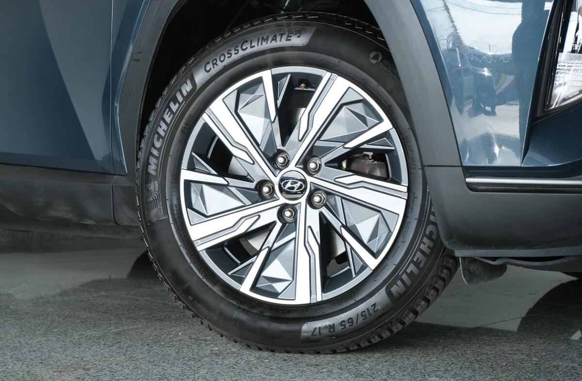 HYUNDAI Tucson 1.6 CRDi Premium DCT