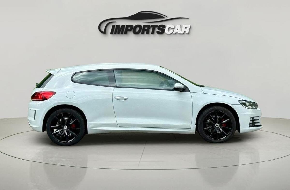 VOLKSWAGEN Scirocco 2.0 TSI R