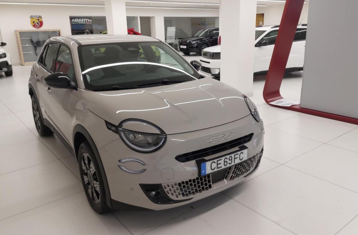 FIAT 600 1.2 Hybrid