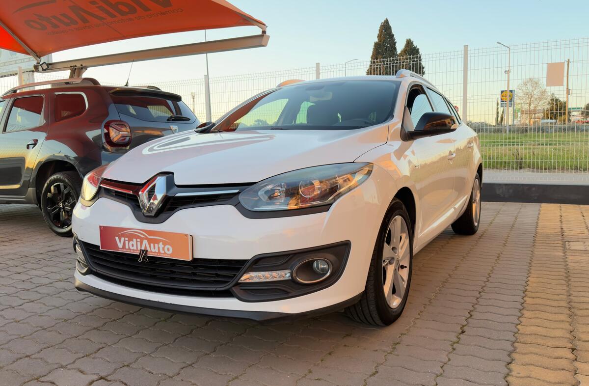 RENAULT Mégane 1.5 dCi Limited SS