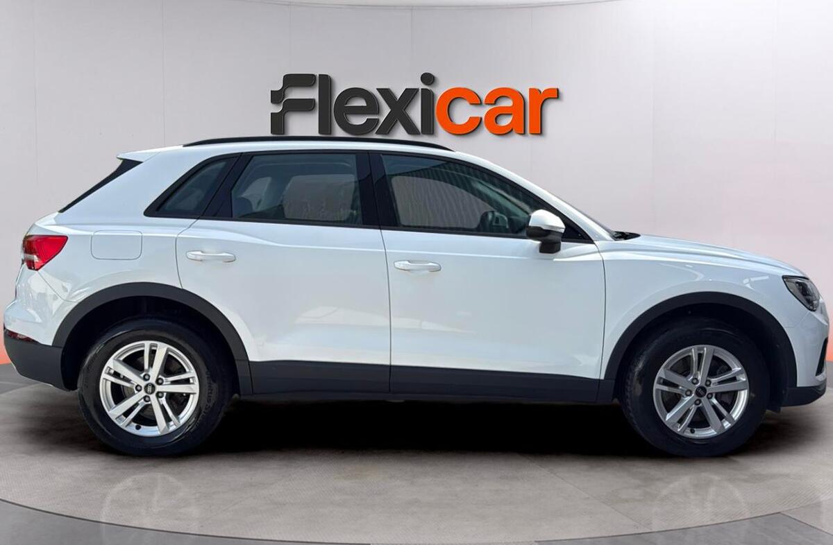 AUDI Q3 45 TFSIe S tronic