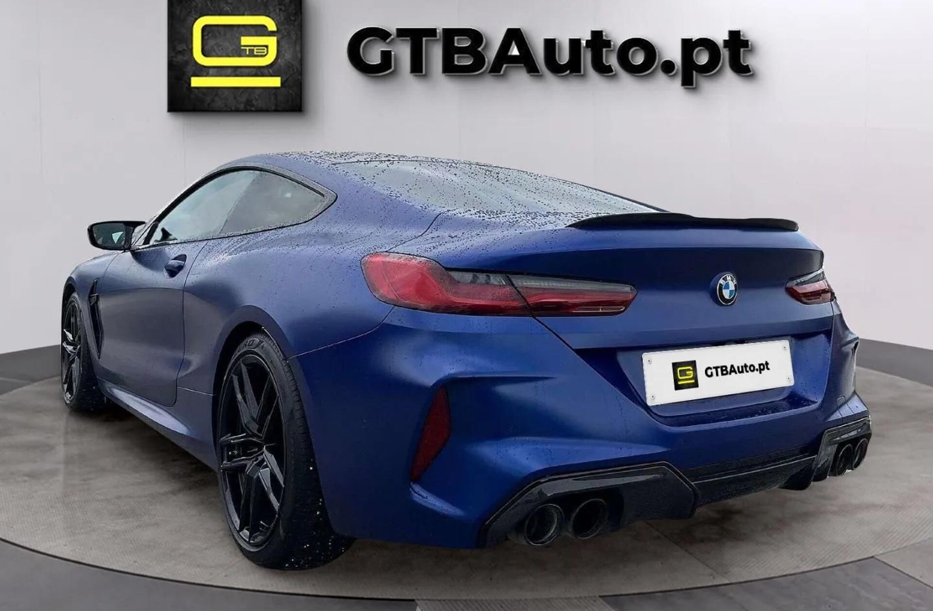 BMW Serie-8 M8