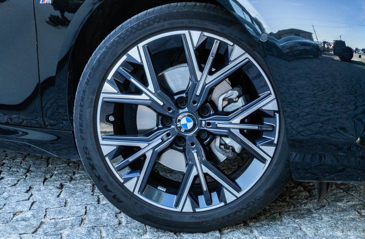 BMW Serie-1 120 Pack Desportivo M