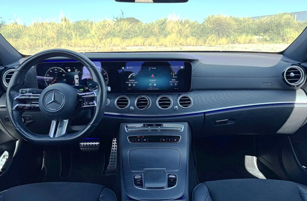 MERCEDES Classe E E 300 de AMG Line