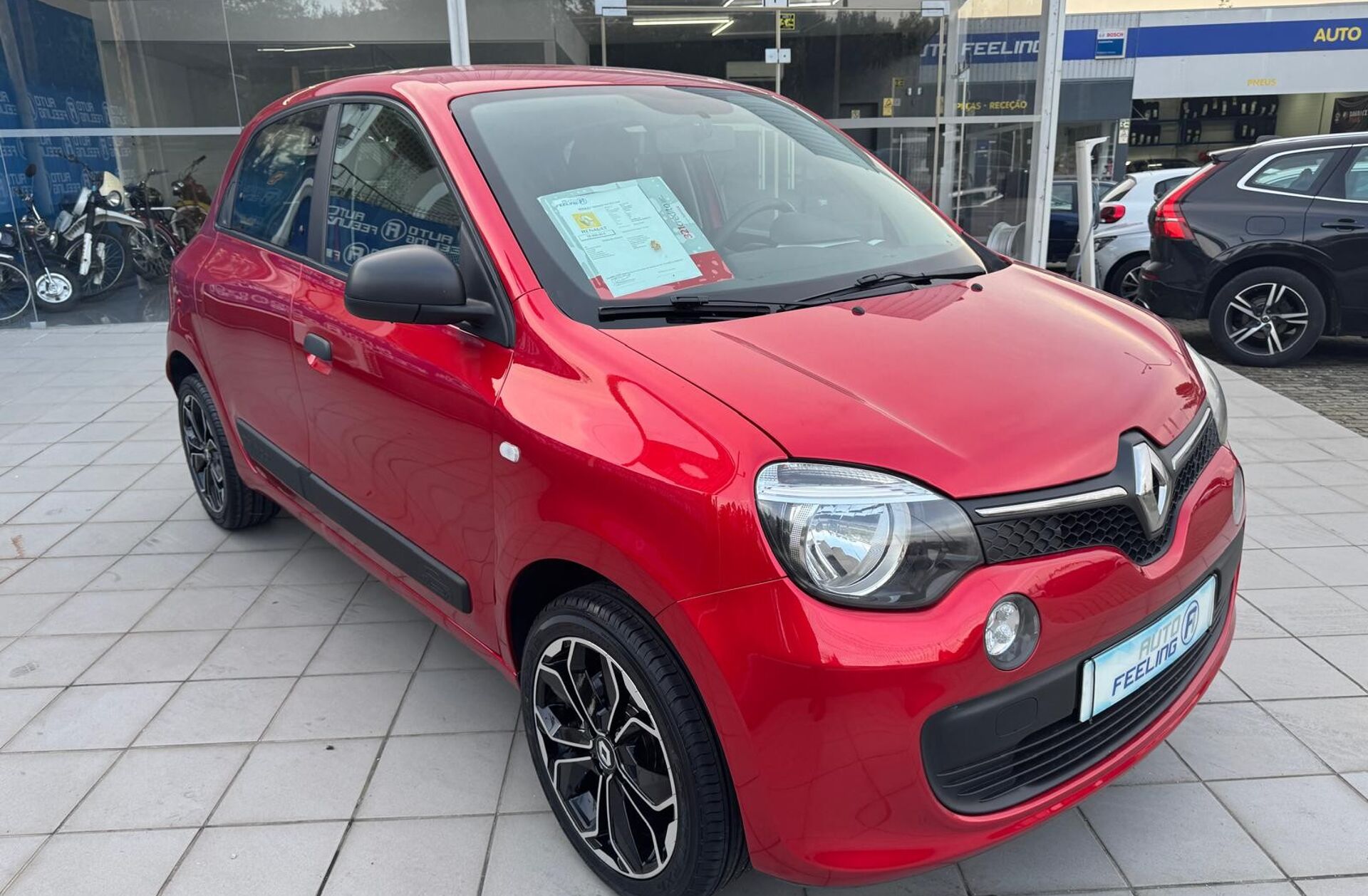 RENAULT Twingo 1.0 SCe Night&Day